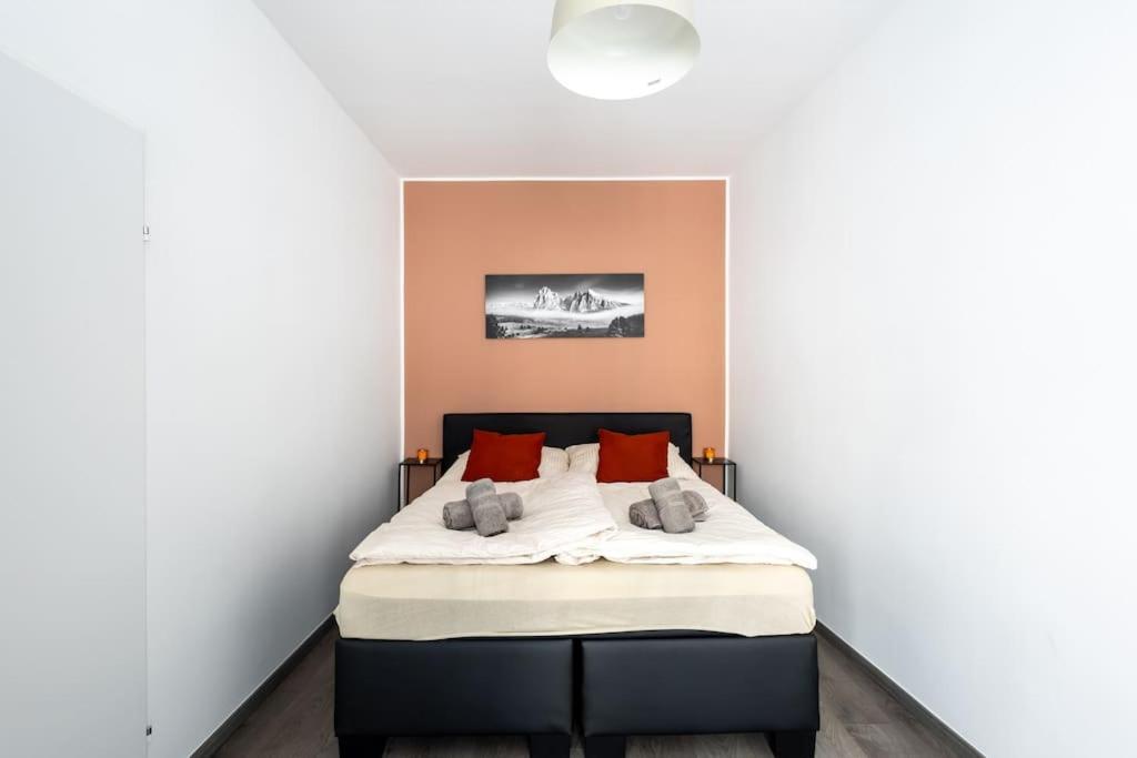 Appartement Enjoy Apartments, Quiet Street, With Two Bedrooms Sleeps 6 Ac *